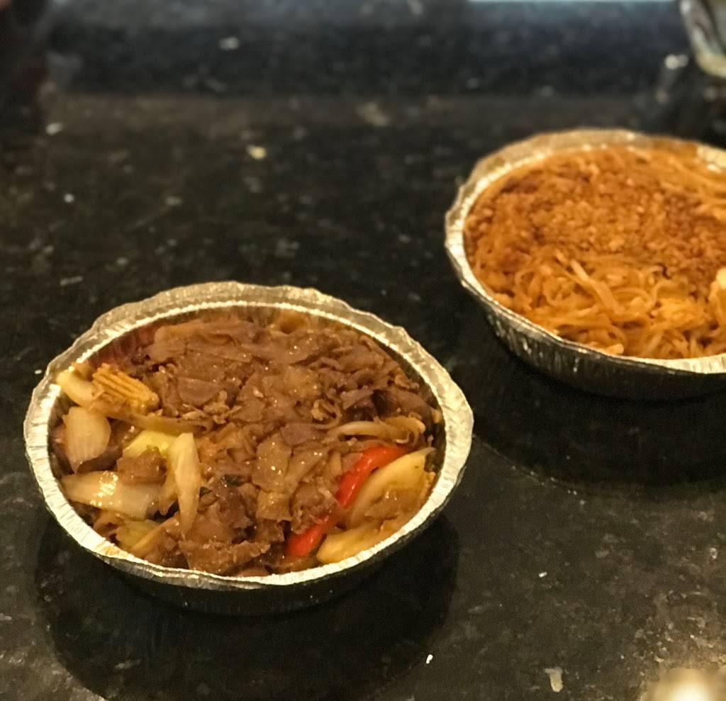 Pinn-To Thai Food Truck | restaurant | 4100 Albion Rd, Gloucester, ON K1T 3W1, Canada | 6136171881 OR +1 613-617-1881