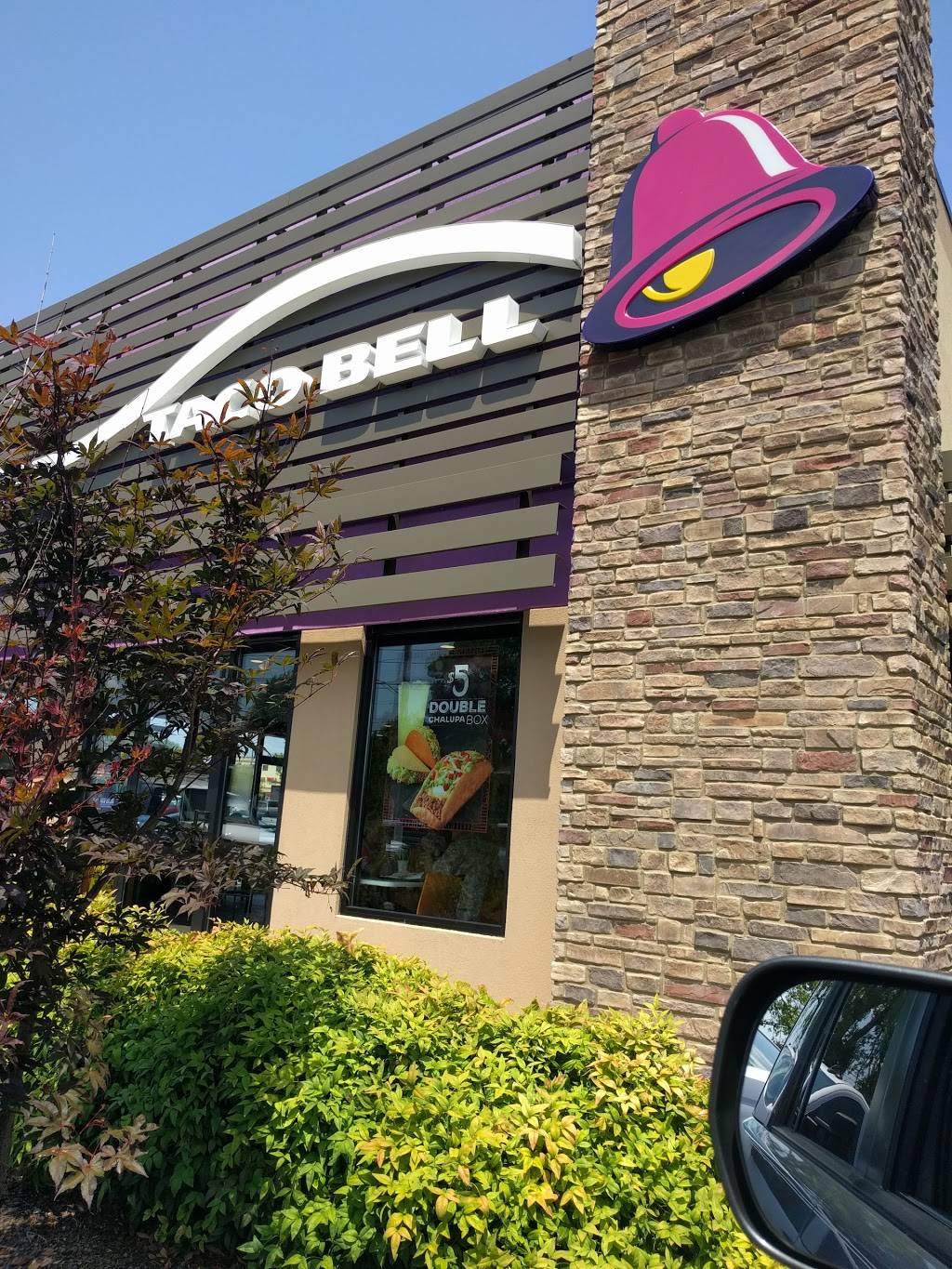 Taco Bell | meal takeaway | 2384 Lebanon Pike, Nashville, TN 37214, USA | 6158727828 OR +1 615-872-7828