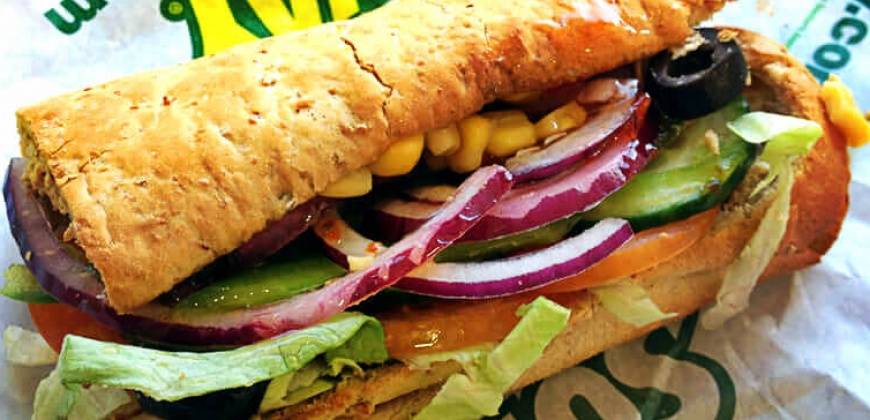 Subway | meal takeaway | 1667 E Colorado Blvd, Pasadena, CA 91106, USA | 6267937516 OR +1 626-793-7516