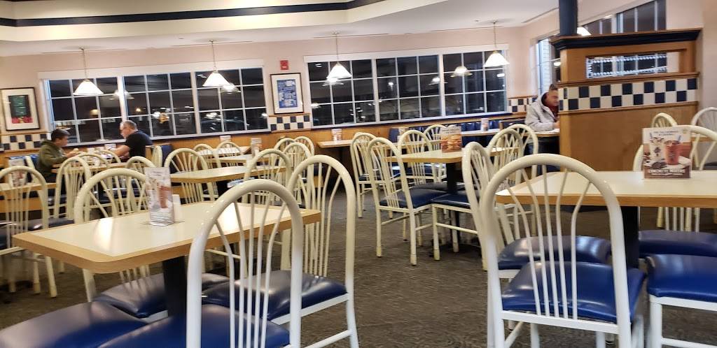 Culvers | restaurant | 1347 W Lake St, Addison, IL 60101, USA | 6306286020 OR +1 630-628-6020