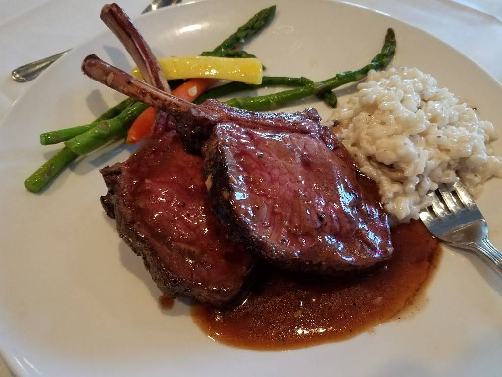 Julios Restaurant | restaurant | 1328 U.S. Hwy 395 N #303, Gardnerville, NV 89410, USA | 7757838232 OR +1 775-783-8232