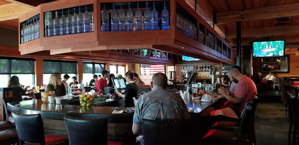 Wood Ranch BBQ & Grill | meal takeaway | Pacific View Mall, 3449 E Main St, Ventura, CA 93003, USA | 8056204500 OR +1 805-620-4500