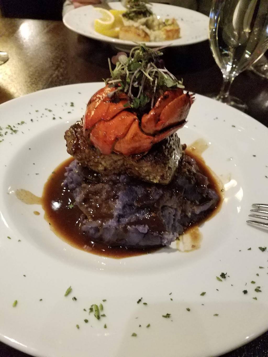 Relish Burger Bistro | restaurant | 70 3rd Ave, Waltham, MA 02451, USA | 7812905689 OR +1 781-290-5689