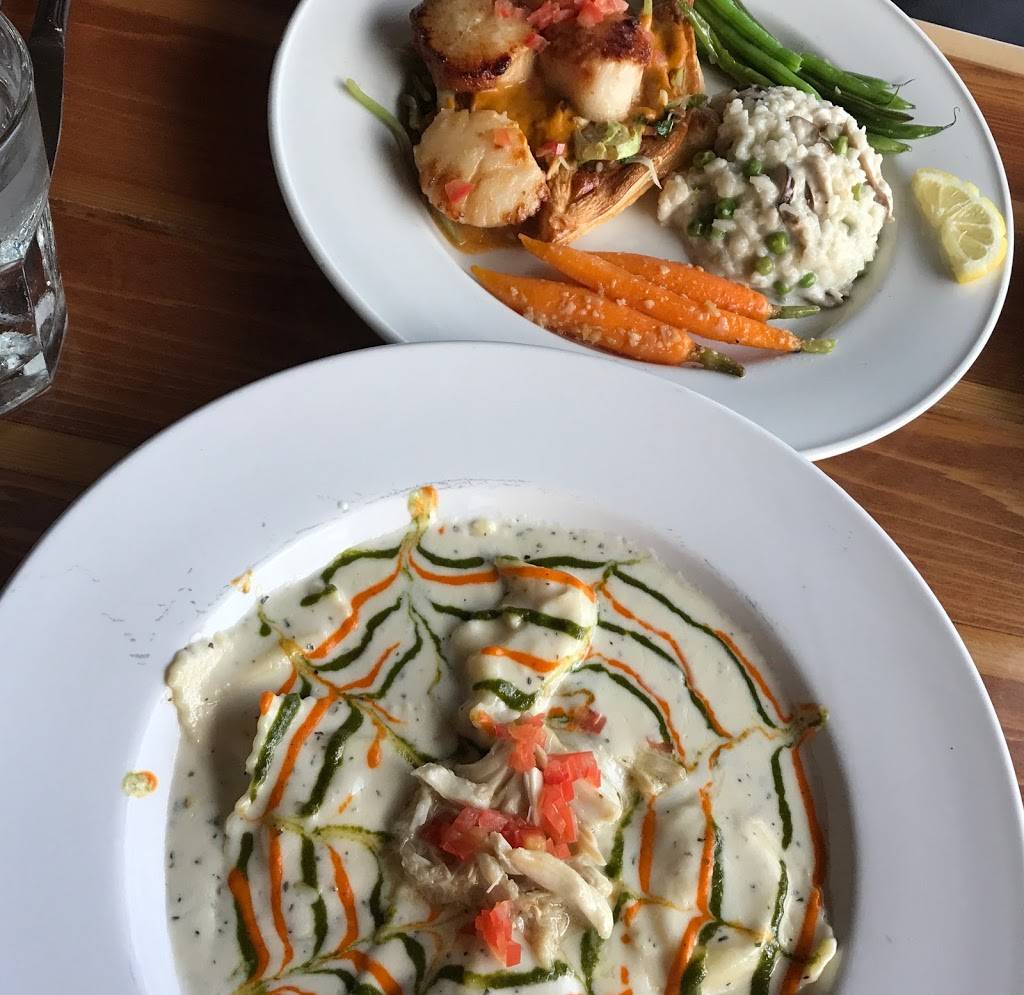 The Paper Canoe | restaurant | 1564 Duck Rd, Duck, NC 27949, USA | 2527152220 OR +1 252-715-2220