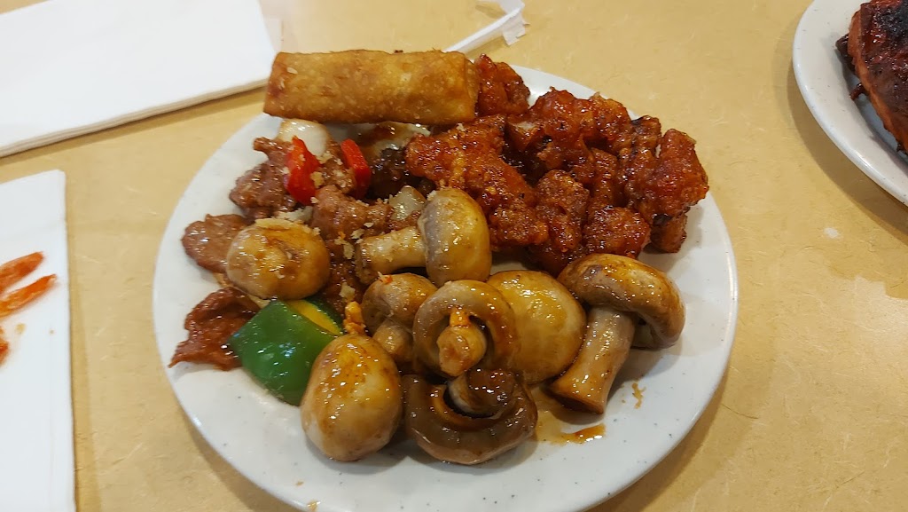 Royal buffet | restaurant | 6111 San Mateo Blvd NE, Albuquerque, NM 87109, USA | 5058866030 OR +1 505-886-6030