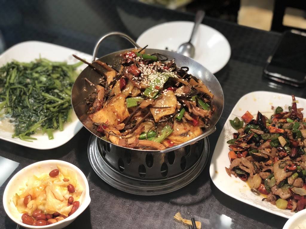 Chili Rush 鲁味川湘 | restaurant | 1440 S Country Club Dr #10, Mesa, AZ 85210, USA | 4805902008 OR +1 480-590-2008