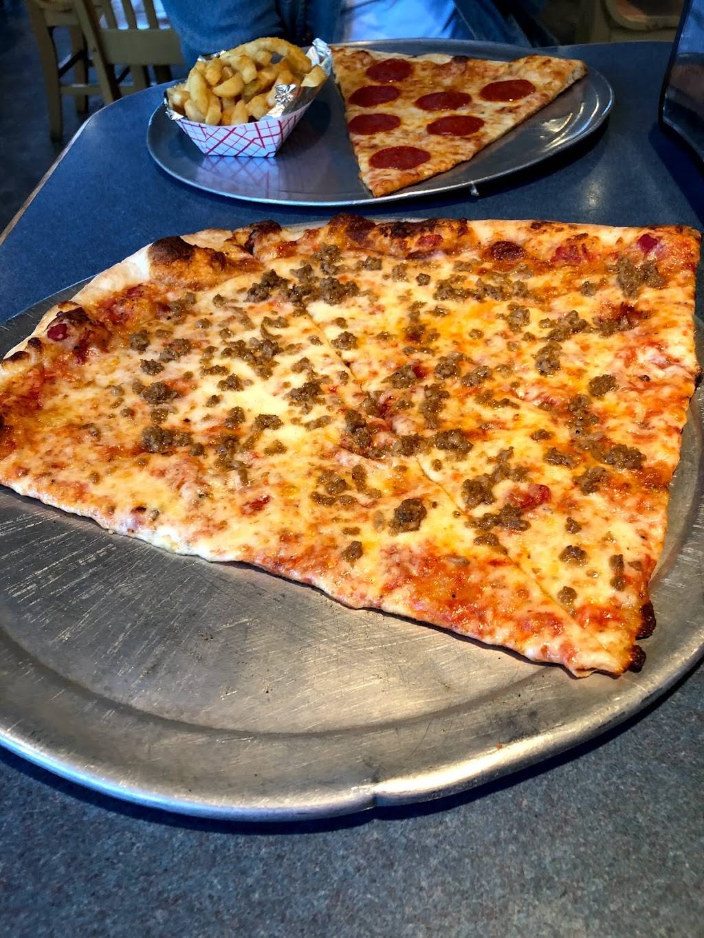 Randys Pizza | restaurant | 4810 Hope Valley Road suite 112 suite 112, Durham, NC 27707, USA | 9194036850 OR +1 919-403-6850