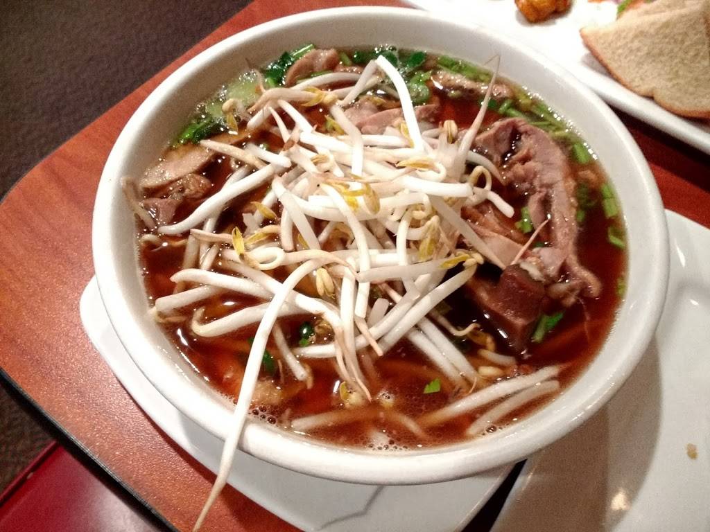 Thai Thani Thai Restaurant | meal takeaway | 11025 International Dr, Orlando, FL 32821, USA | 4072399733 OR +1 407-239-9733