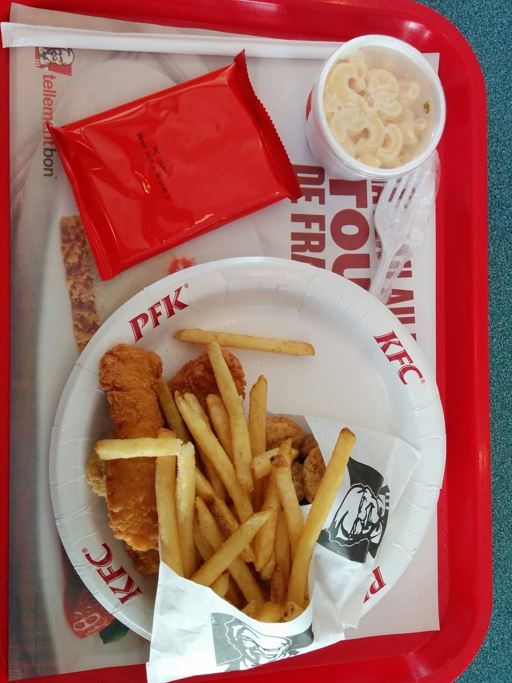 PFK | meal takeaway | 347 Boulevard Saint-Joseph, Hull, QC J8Y 3Z3, Canada | 8197775544 OR +1 819-777-5544