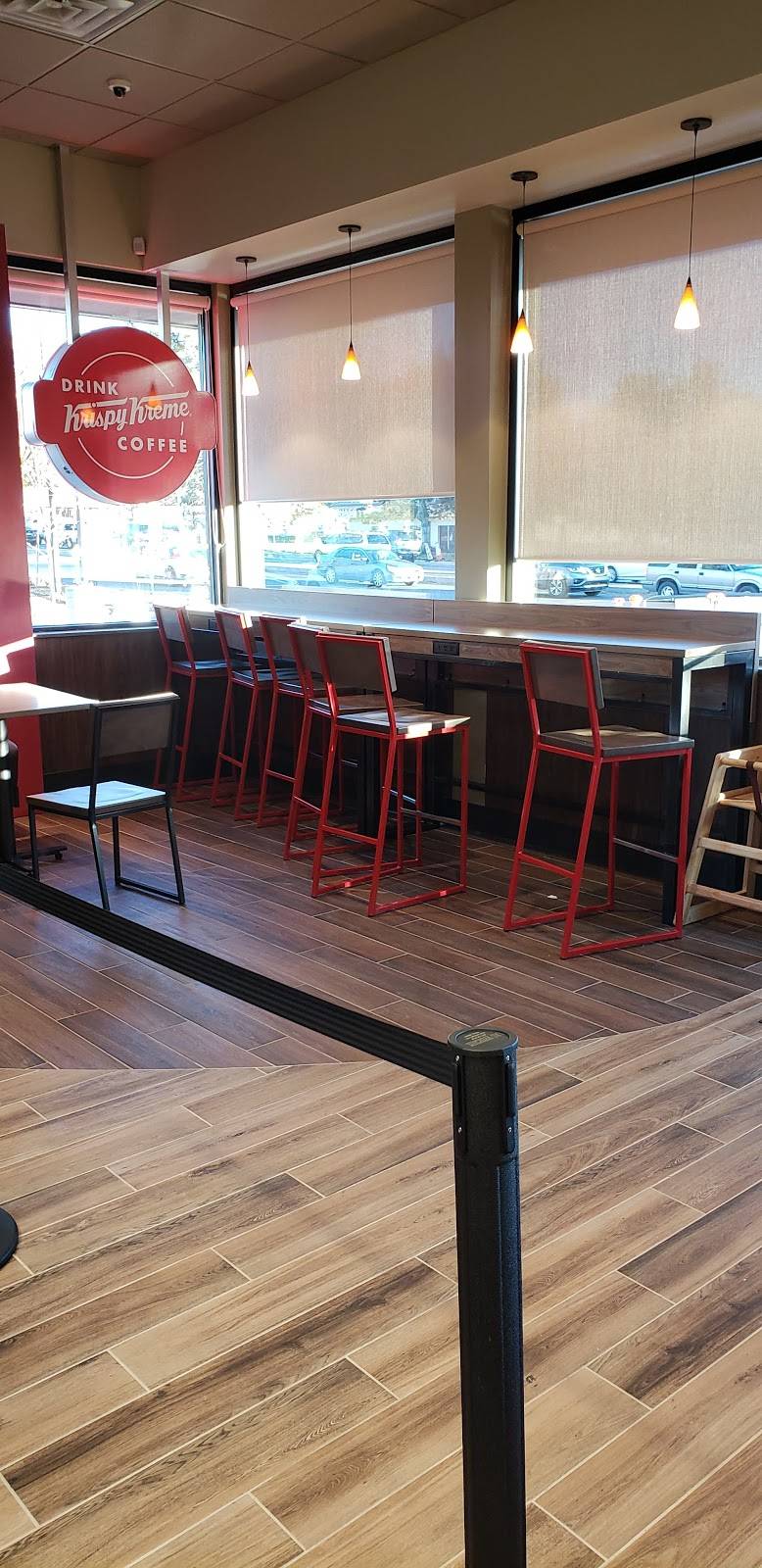 Krispy Kreme | bakery | 48 W 10600 S, Sandy, UT 84070, USA | 8013493882 OR +1 801-349-3882