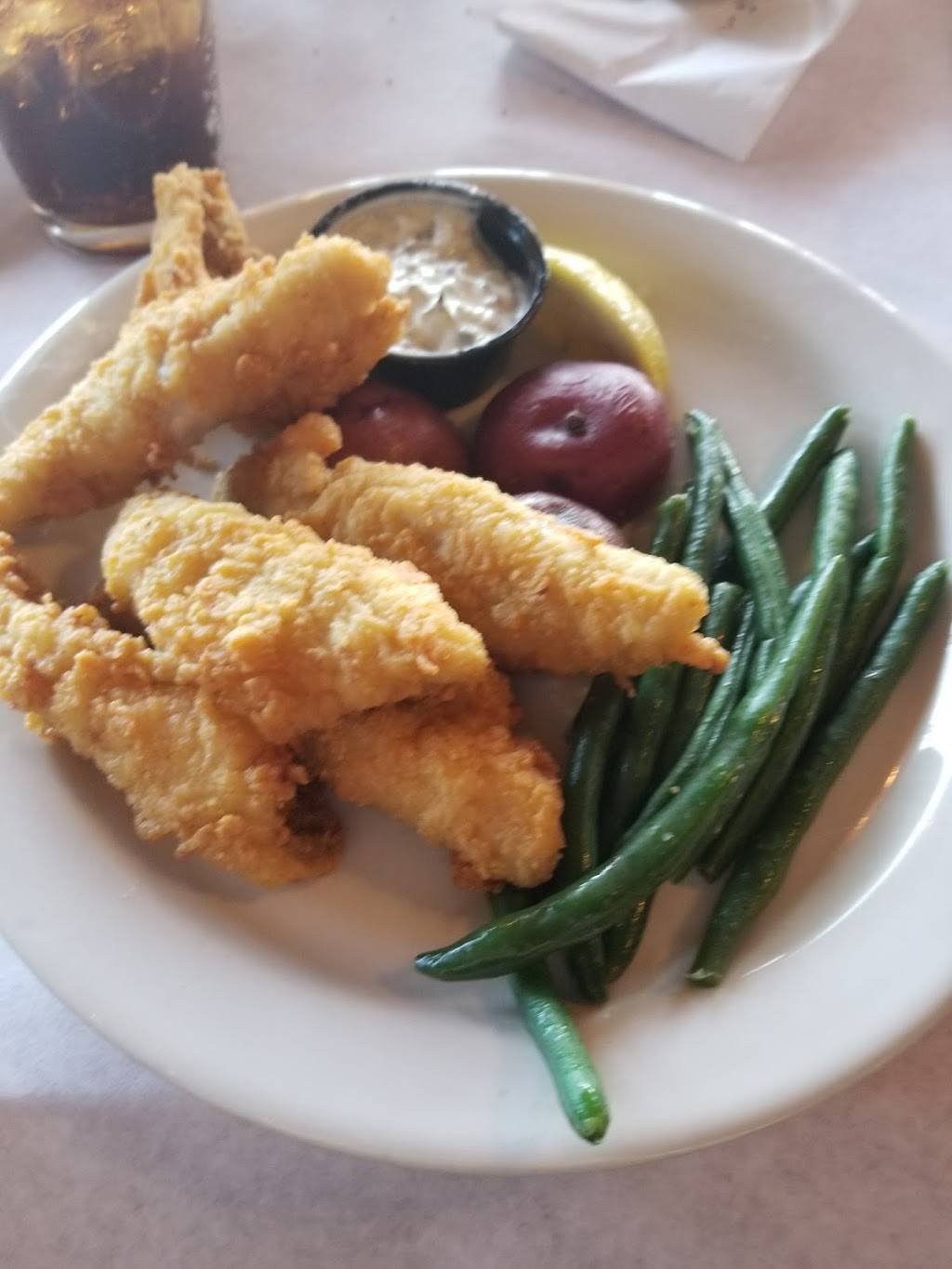 The Windjammer Restaurant | restaurant | 7420 Huron Ave, Lexington, MI 48450, USA | 8103592712 OR +1 810-359-2712