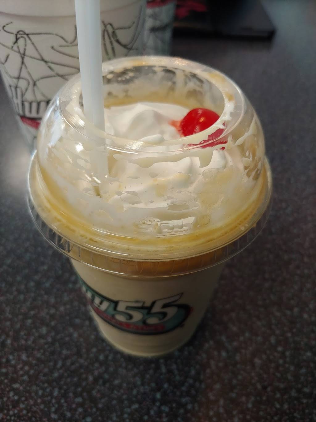 Hwy 55 Burgers Shakes & Fries | restaurant | 1020 N Main St Suite K, Shelbyville, TN 37160, USA | 9314885055 OR +1 931-488-5055