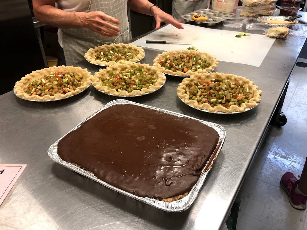 Common Grounds Cafe & Pie Shop | restaurant | 102 West Gridley Street, Gridley, IL 61744, USA | 3097473500 OR +1 309-747-3500