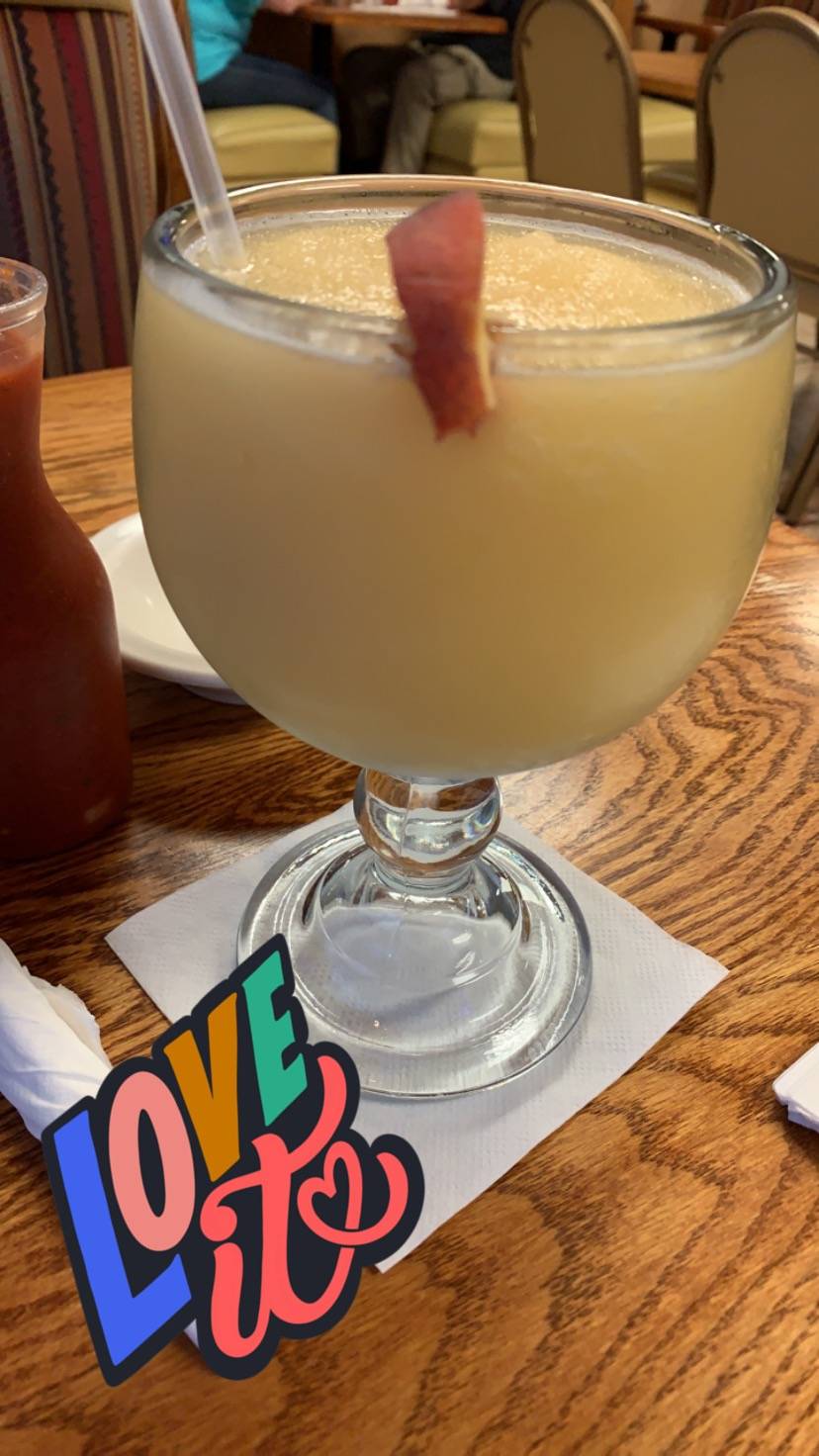 El Cazador | restaurant | 405 Main St, Gretna, VA 24557, USA | 4346562355 OR +1 434-656-2355