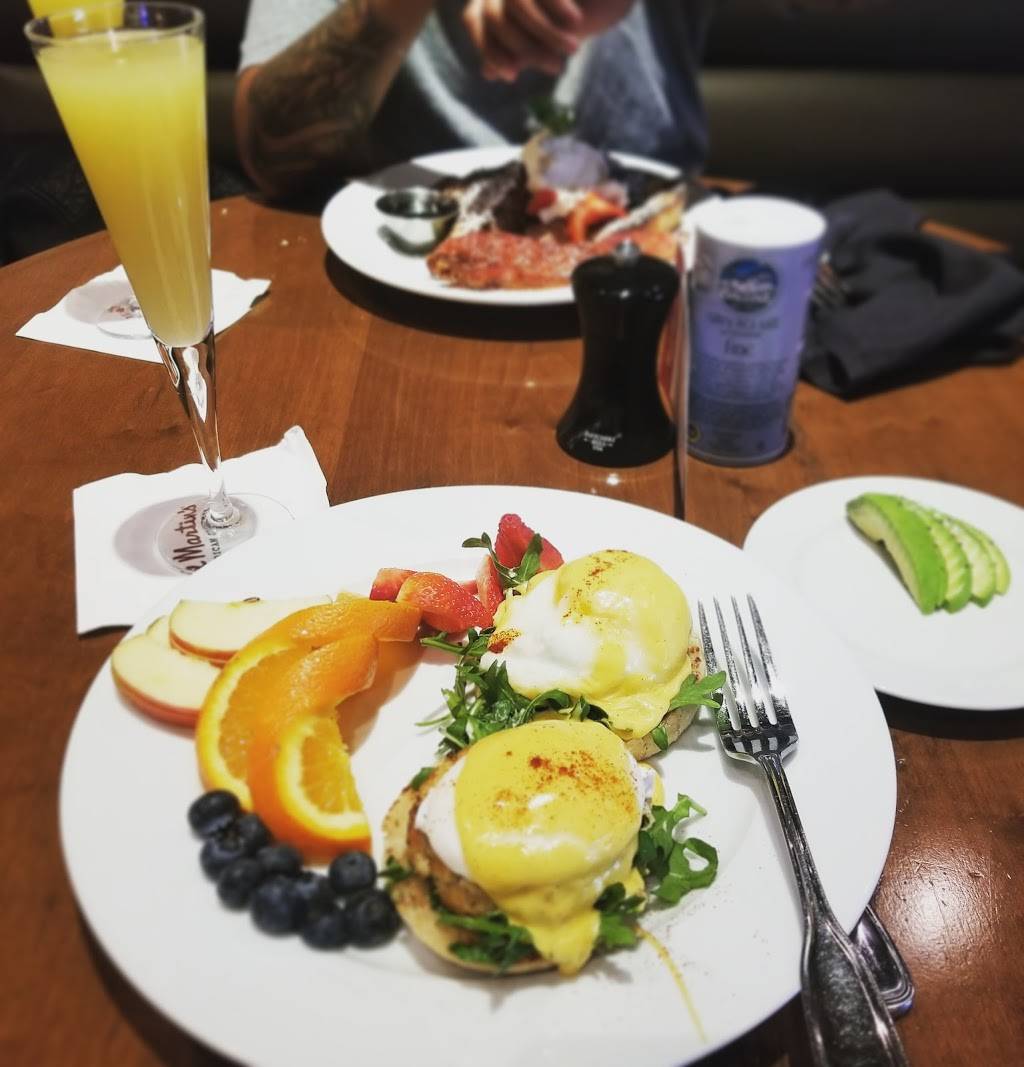 Paul Martins American Grill | restaurant | 3848 Oak Lawn Ave Suite 210, Dallas, TX 75219, USA | 2145210116 OR +1 214-521-0116