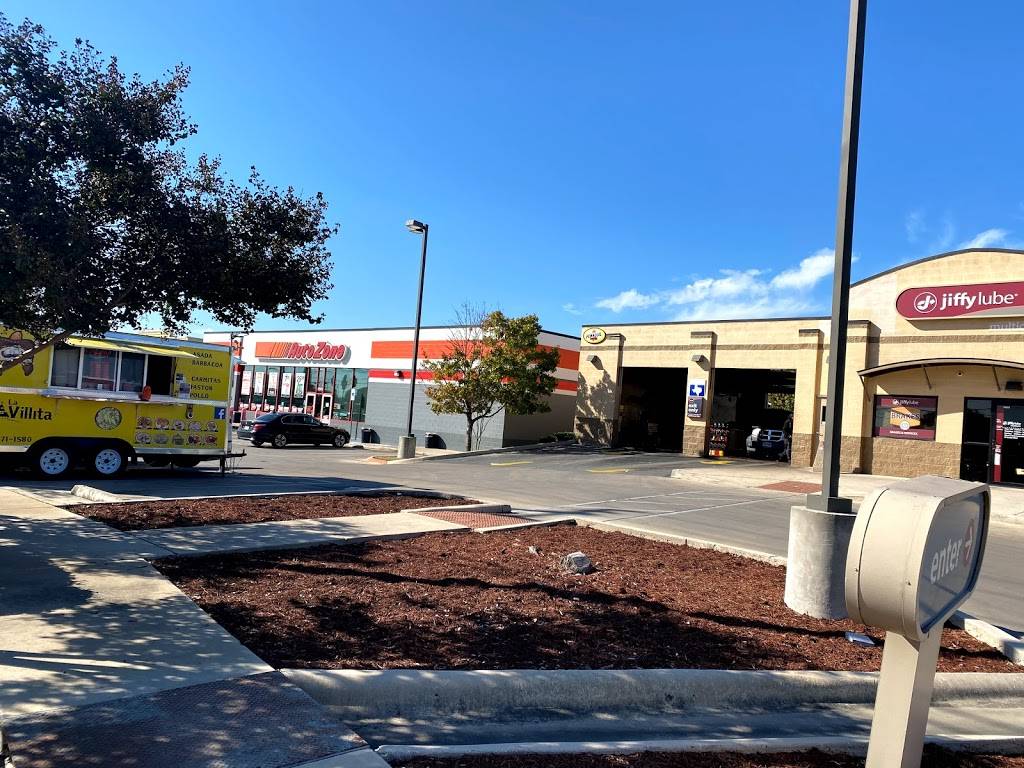 La Villita | restaurant | 4982 N Foster Rd, San Antonio, TX 78244, USA | 2104711580 OR +1 210-471-1580