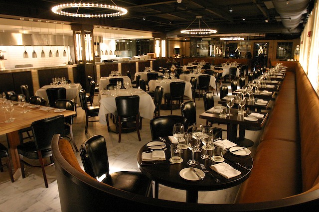 Ecco Midtown | restaurant | 40 7th St NE, Atlanta, GA 30308, USA | 4043479555 OR +1 404-347-9555