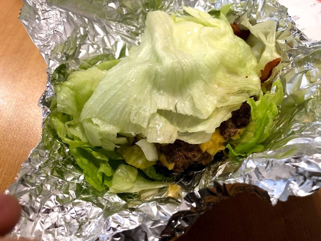 Five Guys | meal takeaway | 1870 Marketplace Dr, Burlington, WA 98233, USA | 3607578677 OR +1 360-757-8677