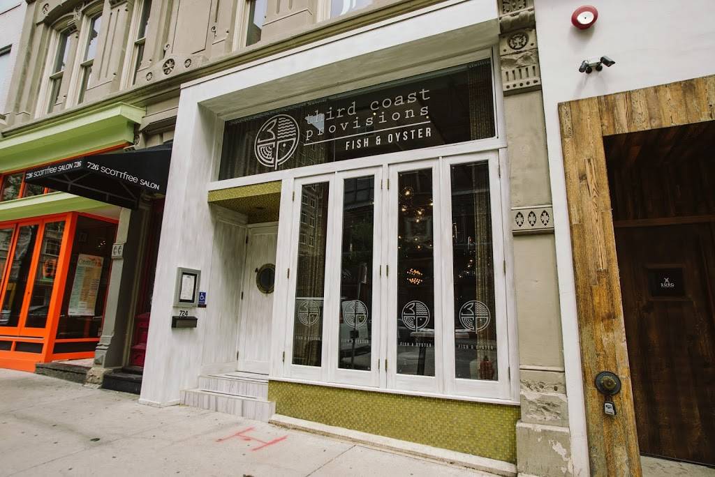 Oak & Oyster | restaurant | 724 N Milwaukee St, Milwaukee, WI 53202, USA | 4143237434 OR +1 414-323-7434