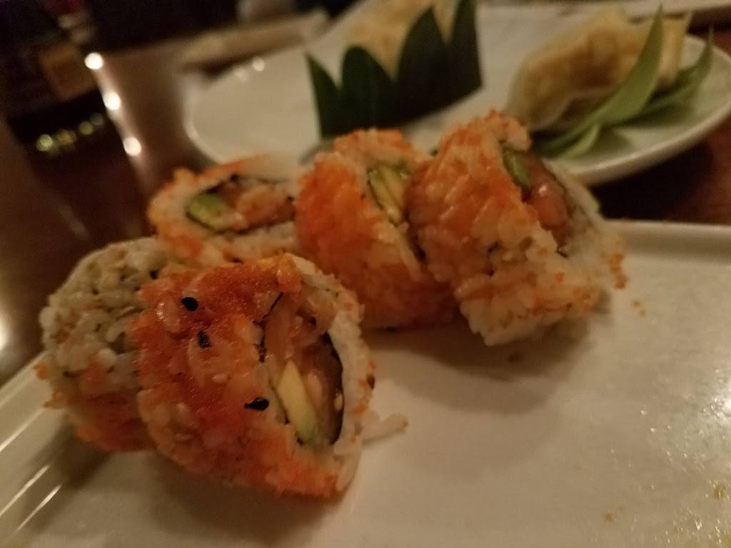 Boons Asian Bistro | restaurant | 19605 FL-7 ste a, Boca Raton, FL 33498, USA | 5618830202 OR +1 561-883-0202