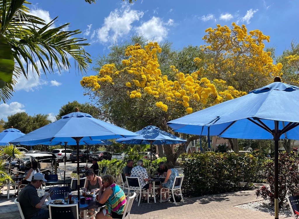Blue Giraffe 2 Restaurant at Beachview Estates | restaurant | 1100 Par View Dr, Sanibel, FL 33957, USA | 2395585634 OR +1 239-558-5634