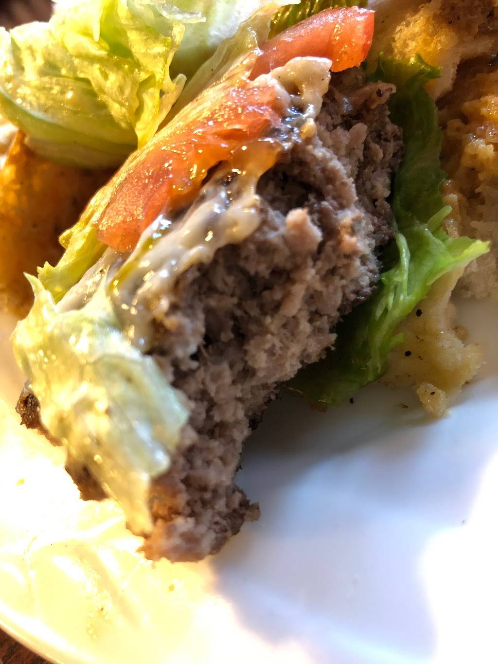 R & M Restaurant | restaurant | 101 W Market St, Corning, NY 14830, USA | 6079369679 OR +1 607-936-9679