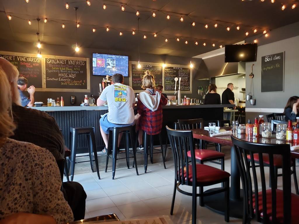 Thirsty Gull | restaurant | 9 East Ave Unit F, Westerly, RI 02891, USA | 4015961936 OR +1 401-596-1936