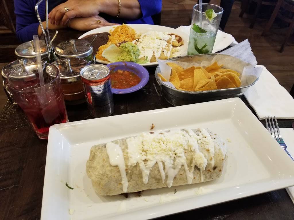 Estrellita Poblana I | restaurant | 2231 Westchester Ave, Bronx, NY 10462, USA | 7185187425 OR +1 718-518-7425