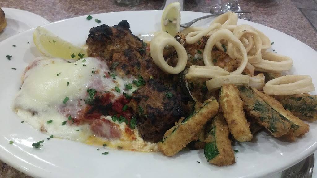 Dangelo Pizza | restaurant | 815 Willis Ave, Albertson, NY 11507, USA | 5167418694 OR +1 516-741-8694