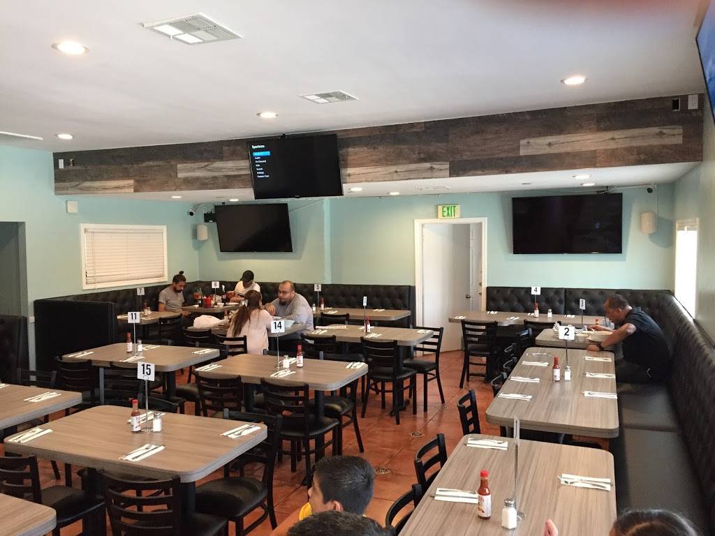 Lalo’s Mariscos and Pastas | restaurant | 4820 W Century Blvd, Inglewood, CA 90304, USA | 3104193067 OR +1 310-419-3067