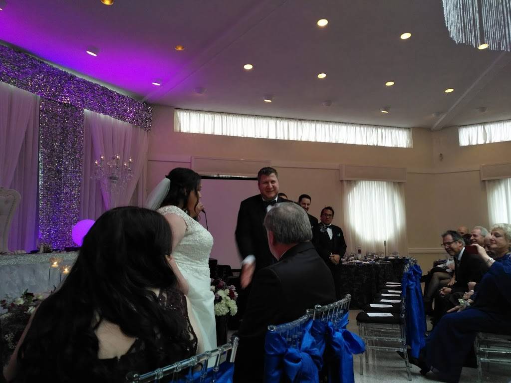 Buffet II Gabbiano | restaurant | 1550 Rue Lapierre, LaSalle, QC H8N 2R2, Canada | 5143643214 OR +1 514-364-3214