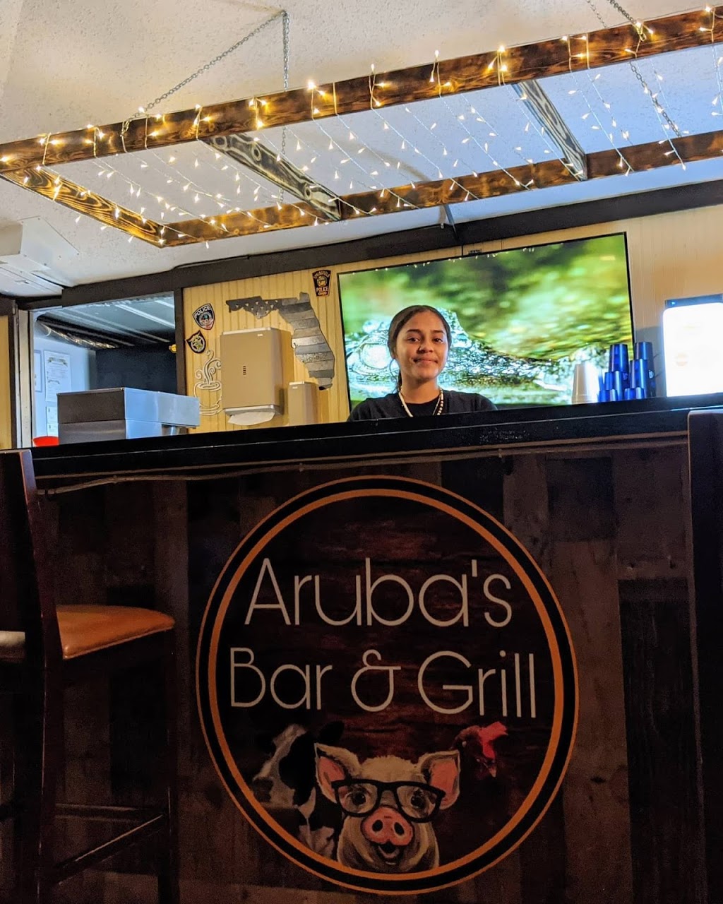 Arubas Bar and Grill | restaurant | 1073 Old Lakeport Rd NW, Moore Haven, FL 33471, USA | 8639469111 OR +1 863-946-9111