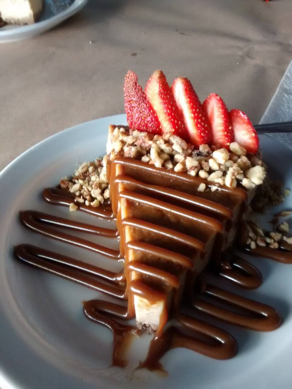 Gulisanos | restaurant | Local 1 y 2 Plaza Marub, Av Rio Tijuana 2554, Revolucion, 22015 Tijuana, B.C., Mexico | 016646818468 OR +52 664 681 8468