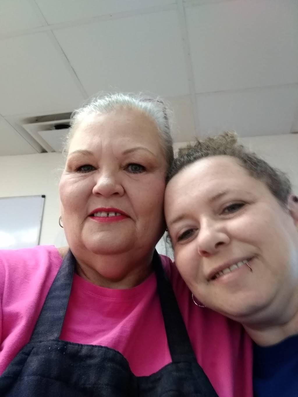 Old Town Cafe | restaurant | 301- B 9 Th St SW, La Fayette, AL 36862, USA | 3344590500 OR +1 334-459-0500