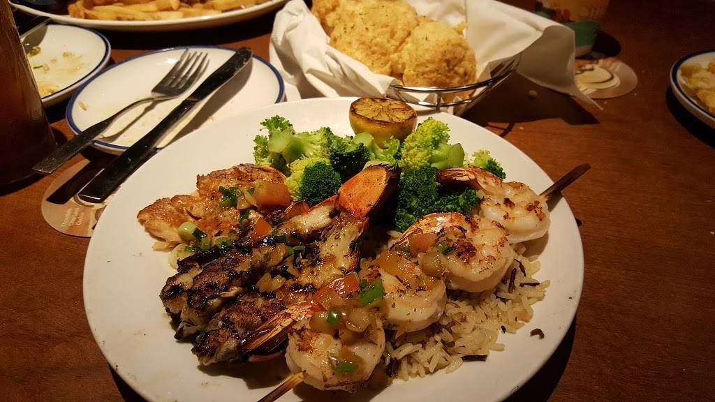 Red Lobster | restaurant | 5815 N Loop 1604 W, San Antonio, TX 78249, USA | 2106945912 OR +1 210-694-5912