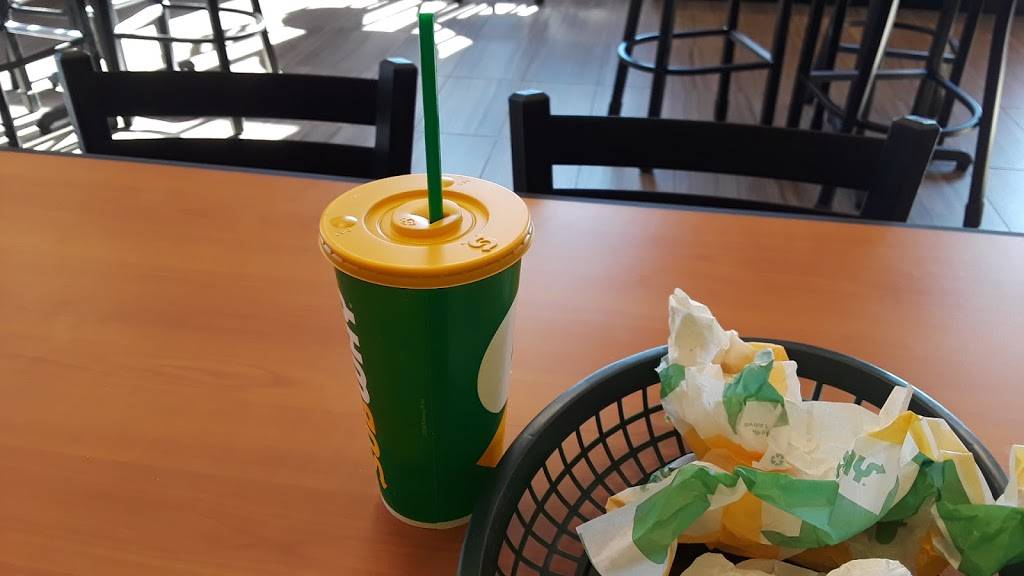 Subway | restaurant | Chestnut Arbor Shopping Center, 2935 Matthews Weddington Rd unit 100, Matthews, NC 28104, USA | 7048412748 OR +1 704-841-2748