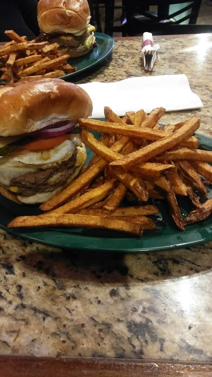 MVP Sports Bar and Grille | restaurant | 6923 Plainfield Rd, Cincinnati, OH 45236, USA | 5137941400 OR +1 513-794-1400