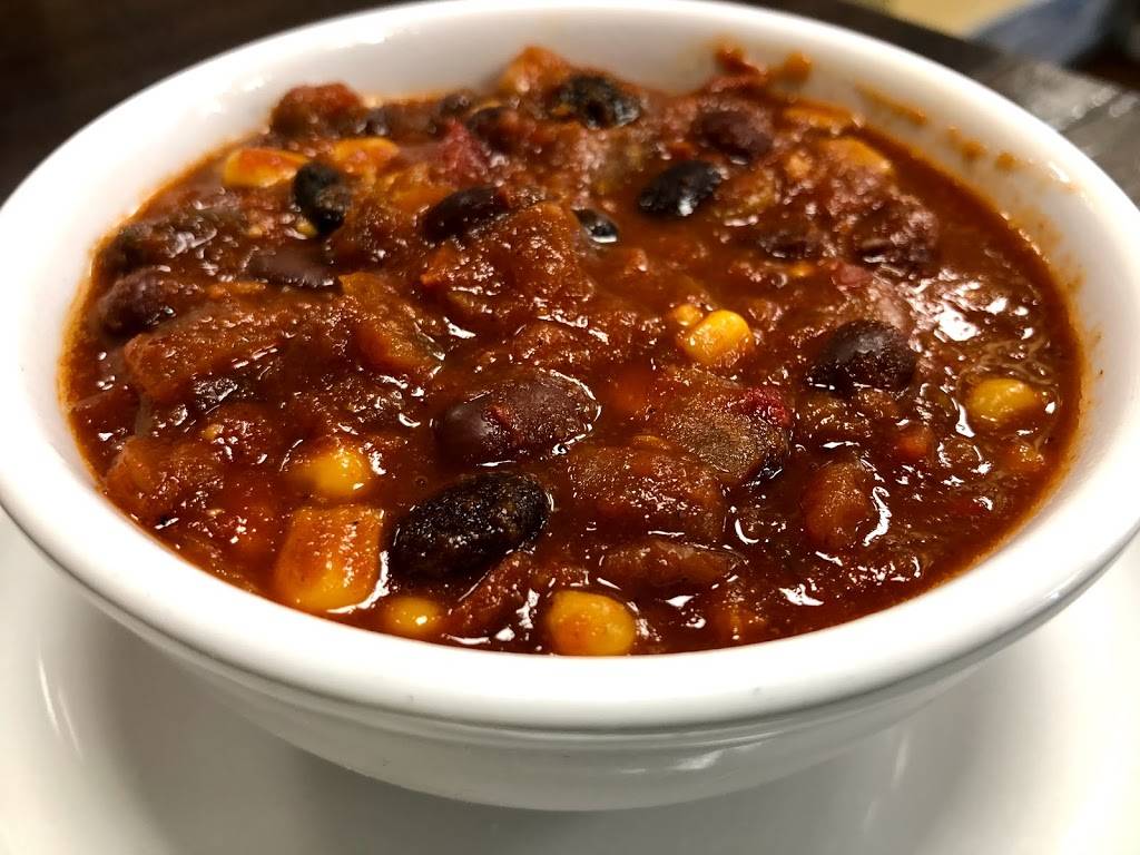 Humming Bird | restaurant | 104 Broadway, Newport, RI 02840, USA | 4016190032 OR +1 401-619-0032