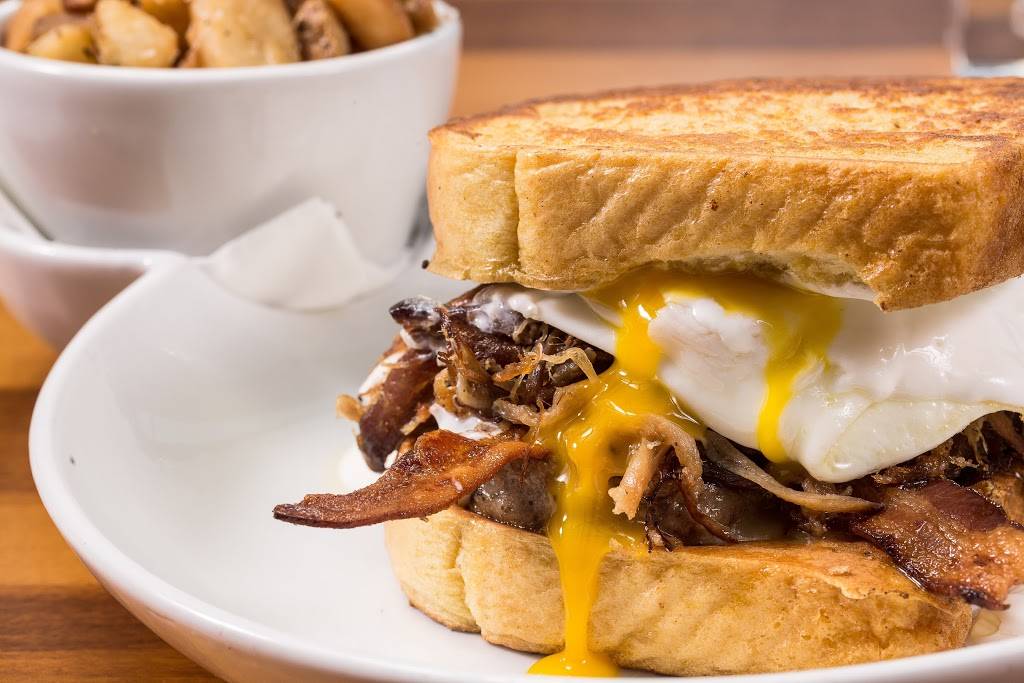 Hopsmith Chicago | restaurant | 15 W Division St, Chicago, IL 60610, USA | 3126009816 OR +1 312-600-9816