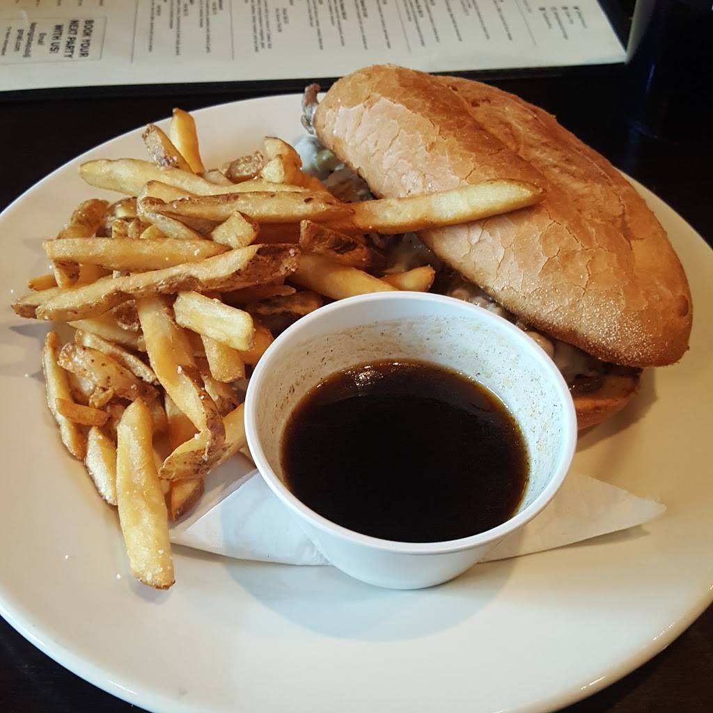 The Globe Pub | restaurant | 1934 W Irving Park Rd, Chicago, IL 60613, USA | 7738713757 OR +1 773-871-3757