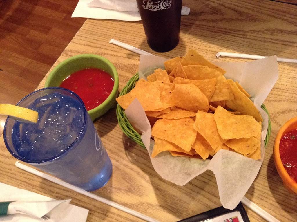 Los Agaves | restaurant | 120 N Public Square, Greensburg, KY 42743, USA | 2702992151 OR +1 270-299-2151
