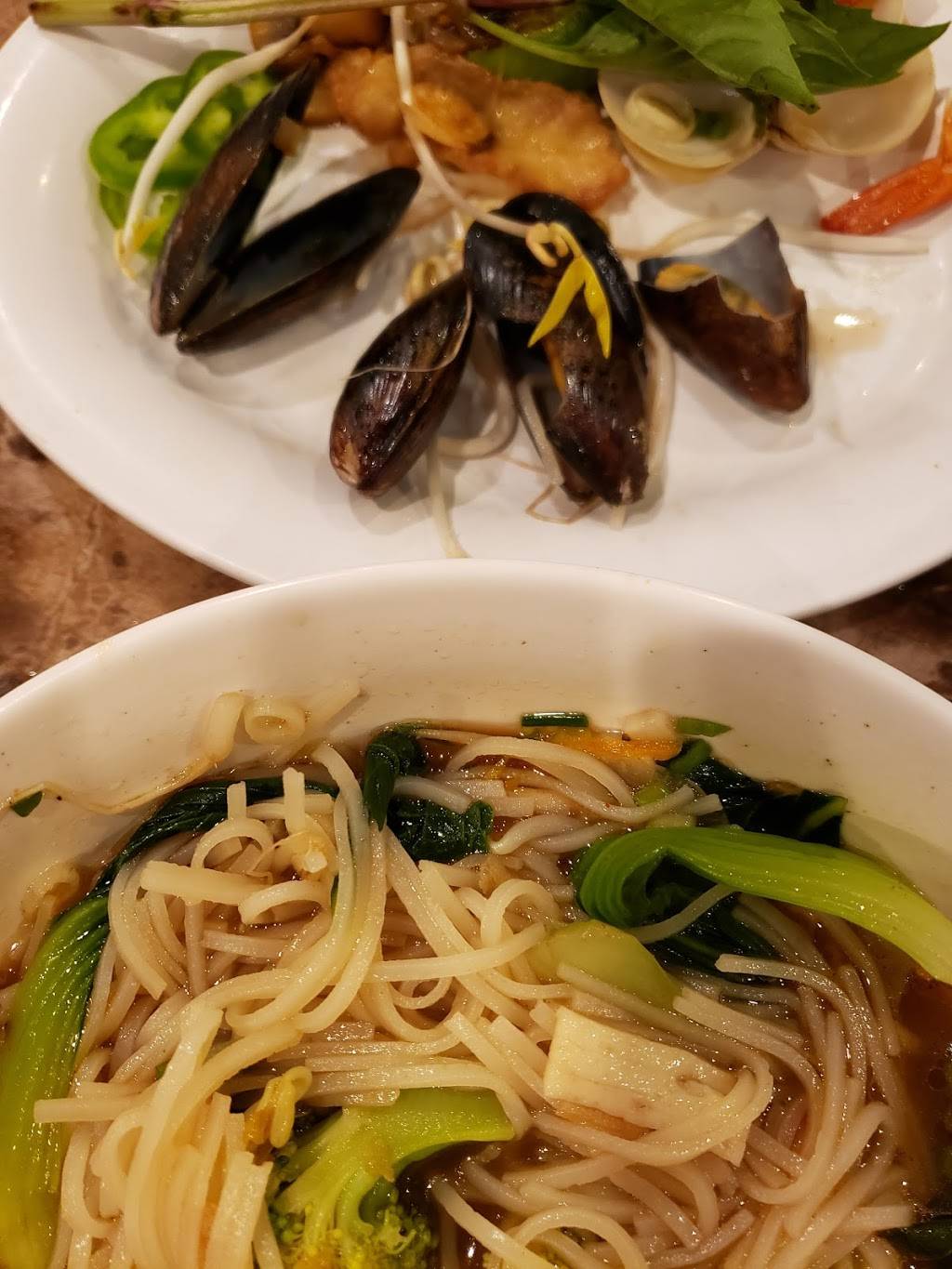 Pho Ever Tacoma | restaurant | 1901 S 72nd St, Tacoma, WA 98408, USA | 2534757777 OR +1 253-475-7777