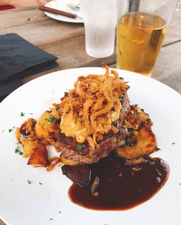 Siegfrieds Restaurant and German Biergarten | restaurant | 1869 Fruitville Rd, Sarasota, FL 34236, USA | 9413309330 OR +1 941-330-9330