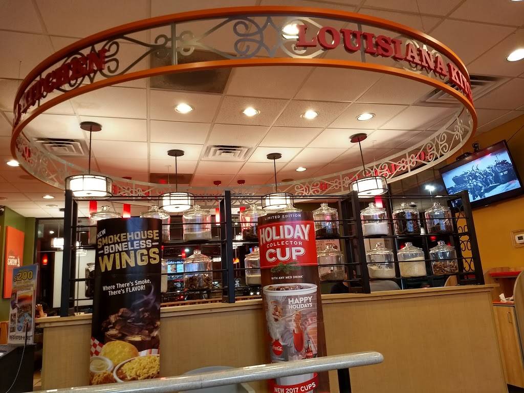 Popeyes Louisiana Kitchen | restaurant | 17524 Valley Mall Rd, Hagerstown, MD 21740, USA | 3015829305 OR +1 301-582-9305