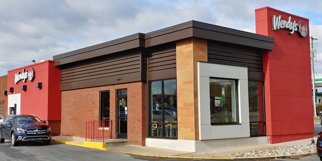 Wendys | restaurant | 90, University Plaza, Newark, DE 19702, USA | 3023668225 OR +1 302-366-8225