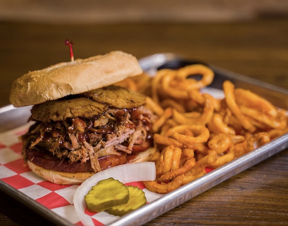 Koal’s BBQ of Alexandria | restaurant | 5803 Coliseum Blvd, Alexandria, LA 71303, USA | 3186138800 OR +1 318-613-8800