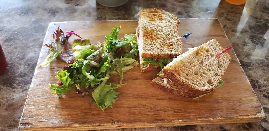 Berry Que | restaurant | 1707 N Las Palmas Ave, Los Angeles, CA 90028, USA | 3234627888 OR +1 323-462-7888