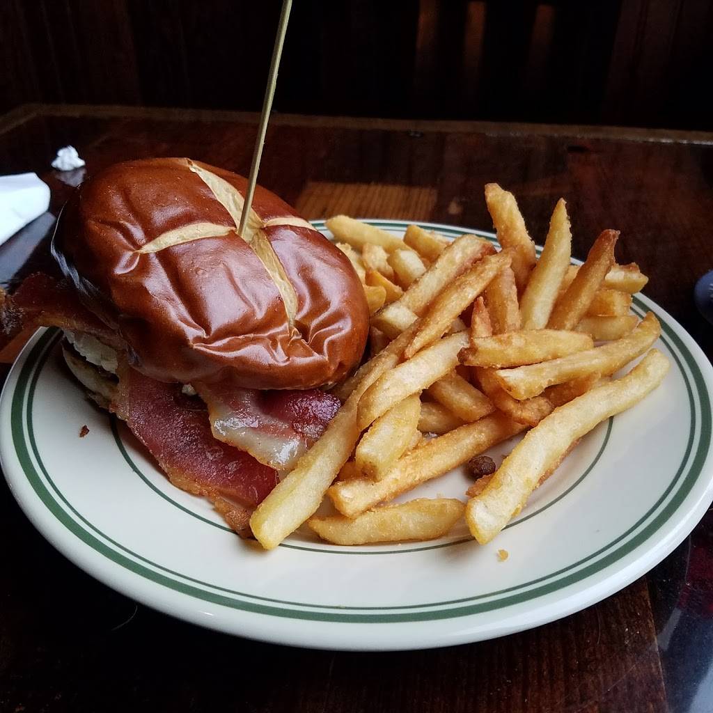 Main & Mill Brewing Company | restaurant | 240 E Main St, Festus, MO 63028, USA | 6365433031 OR +1 636-543-3031