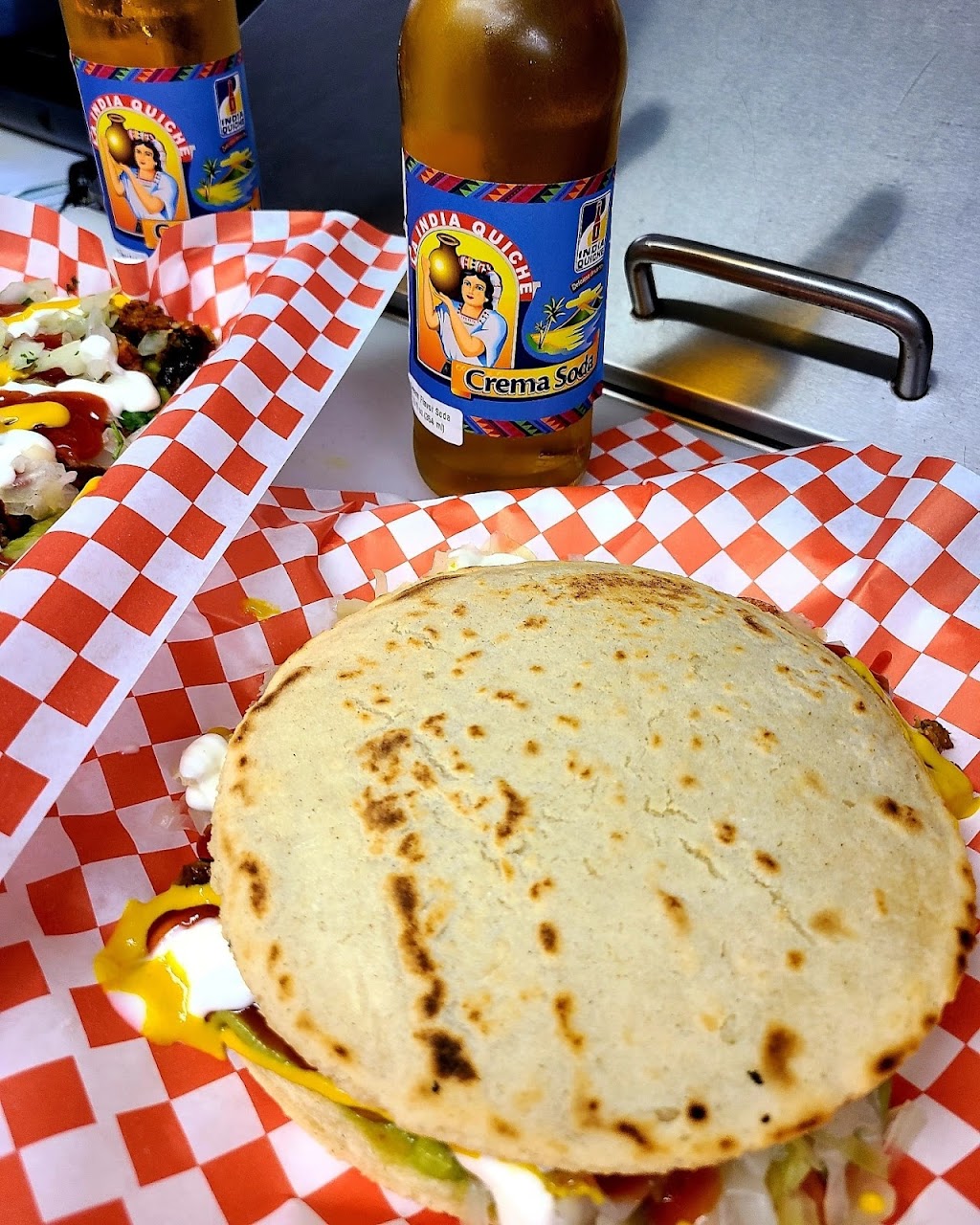 Shucos Los Meros Meros | restaurant | 6419 Van Nuys Blvd, Van Nuys, CA 91401, USA | 8184623262 OR +1 818-462-3262