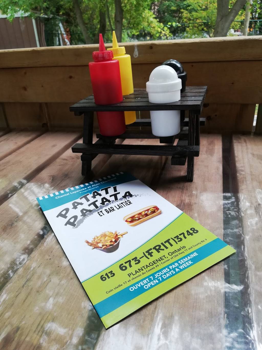 Patati Patata | restaurant | 625 Old Highway 17, Plantagenet, ON K0B 1L0, Canada | 6136733748 OR +1 613-673-3748